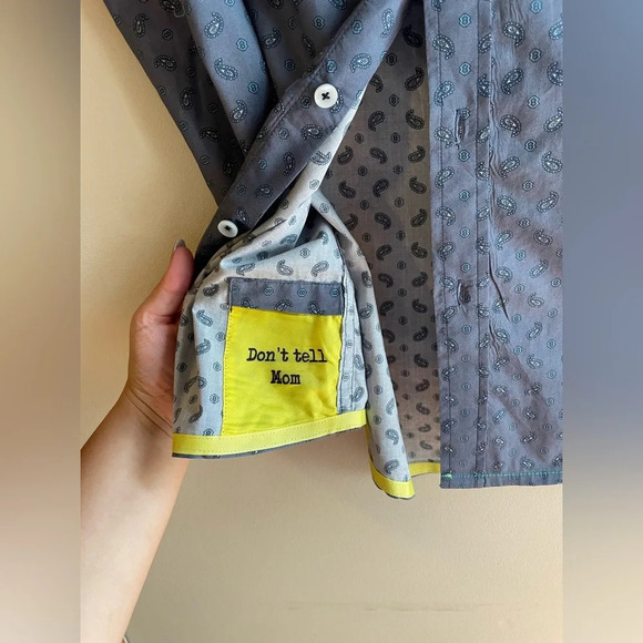 *Descendant of Thieves By:Dres Ladro Blue Paisley Short Sleeve Button Down - Picture 5 of 7